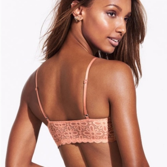 NWT Victoria’s Secret Seamless Bralette Size XS - Picture 2 of 6